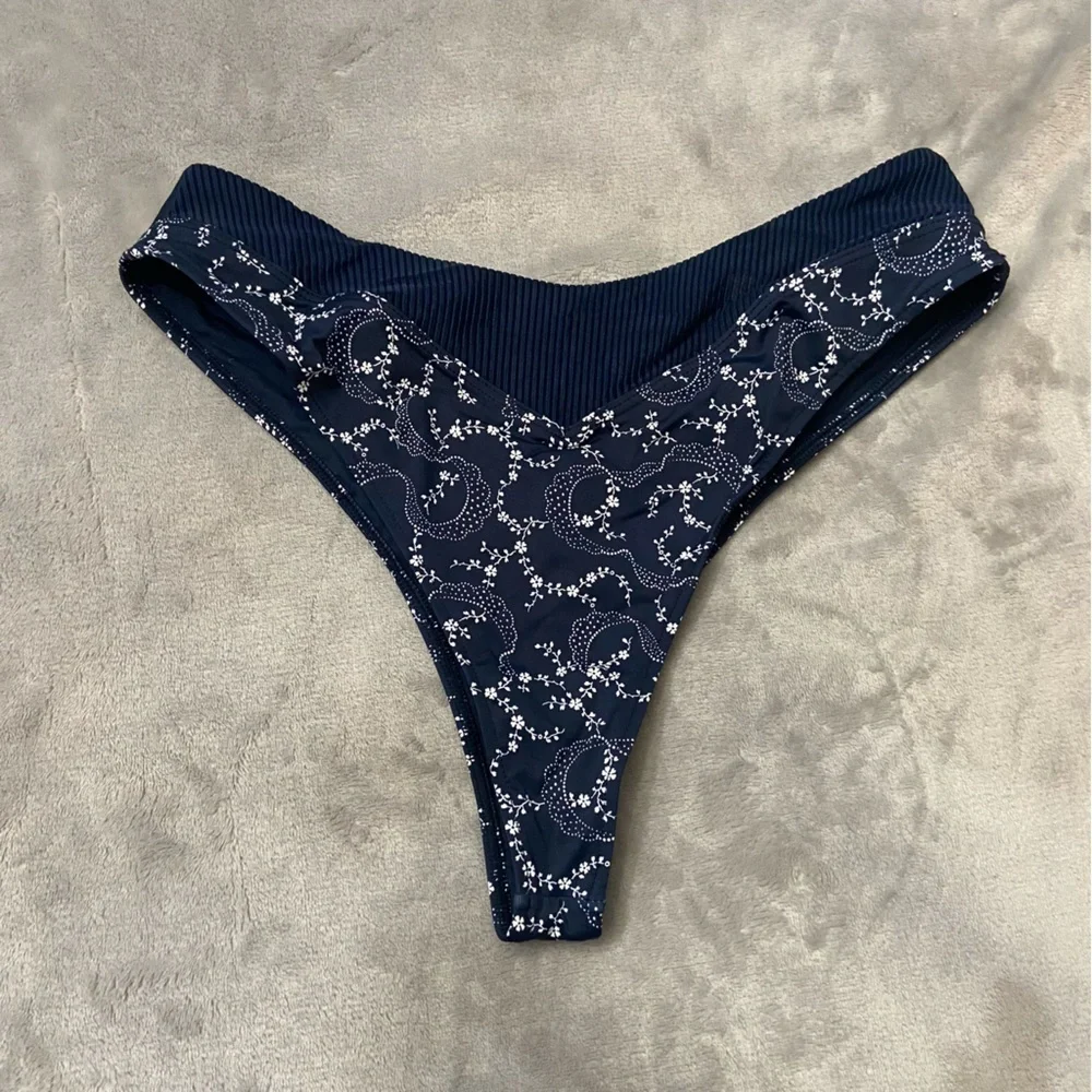 New! Frankie’s Bikinis Bellamy Ribbed Bikini Bottom 10722